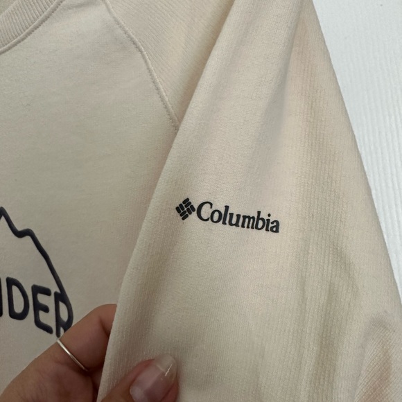 Columbia “Wander” Sweatshirt - Picture 2 of 4
